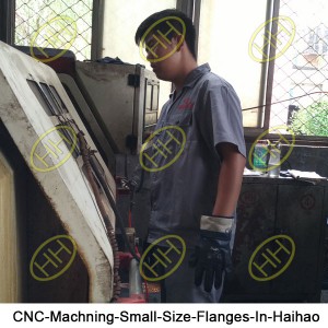 CNC-Machning-Small-Size-Flanges-In-Haihao