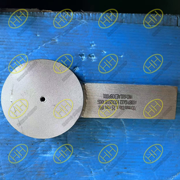 Custom ASTM A387 Gr22 orifice plate with handle and precision bore