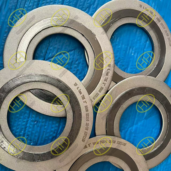 SS316 spiral wound gaskets with inner and outer rings ready for shipment