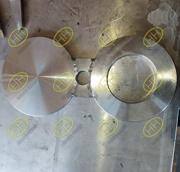 Spectacle blind flange ASME B16.48 ASTM A240 316